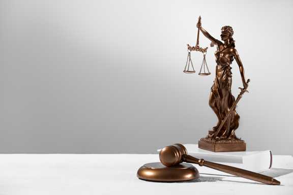 هزینه وکیل ملکی چقدر است؟